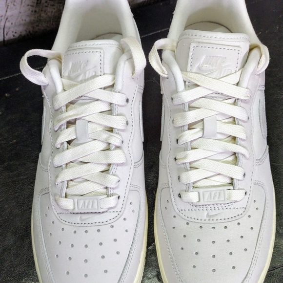 Nike Air Force 1 PRM MF Summit White New in Box women's - Picture 9 of 9